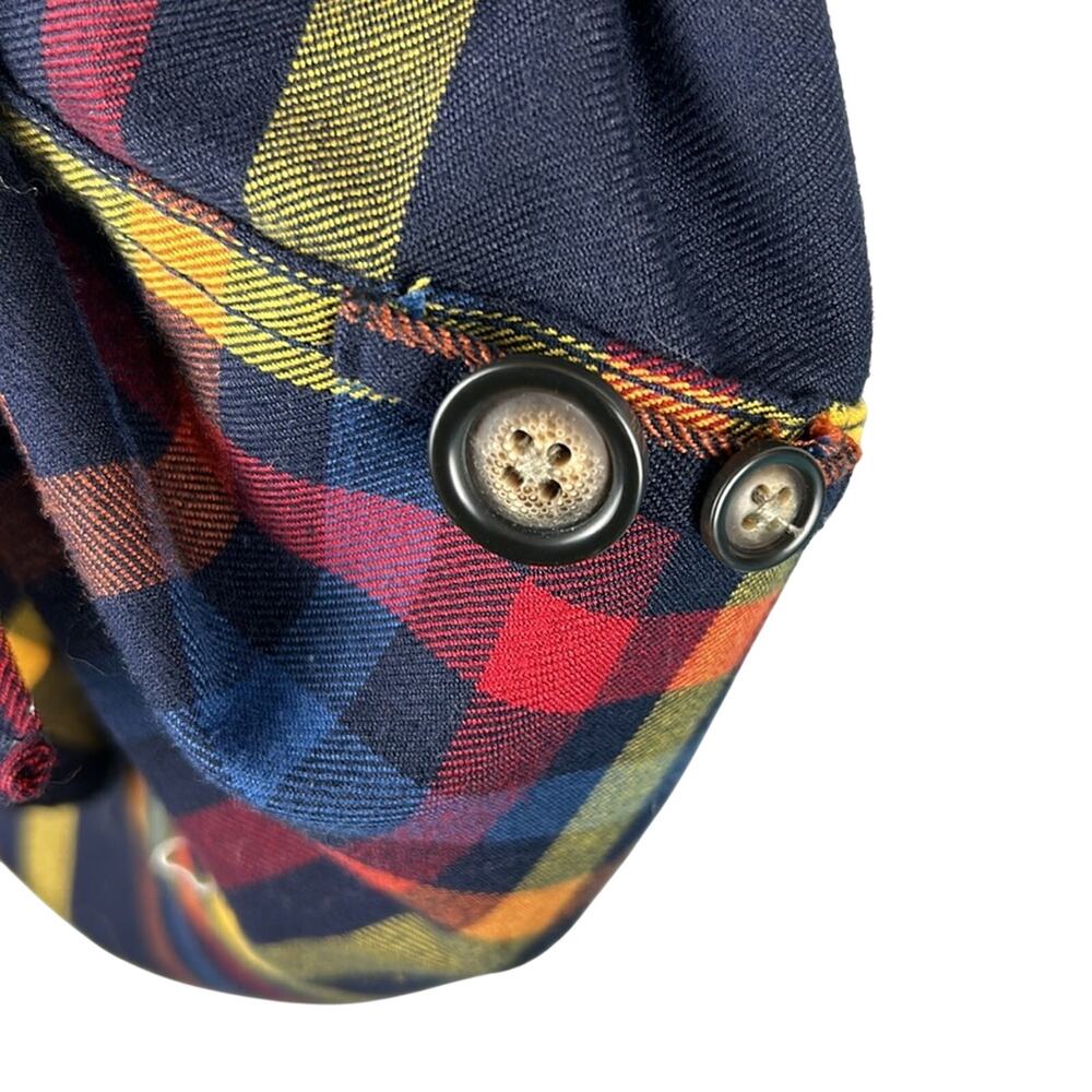 Basic Options Colorful Plaid Flannel Button Down Shirt Shacket Size Medium - Picture 7 of 7
